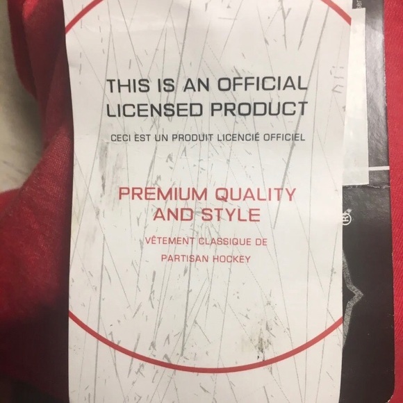 Detroit Red Wings NHL Shirt Girls Sz XL - Picture 6 of 7